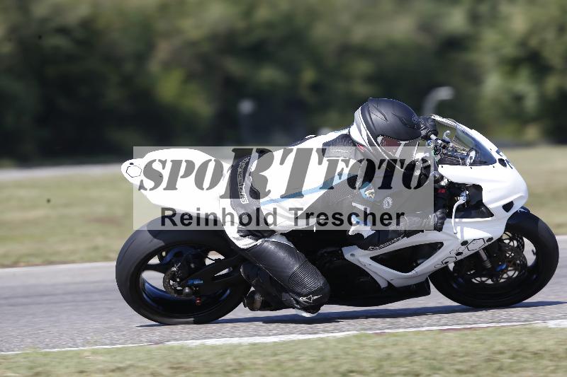 Archiv-2025/49 26.08.2025 Cornu Master School ADR/blau-bleu/31